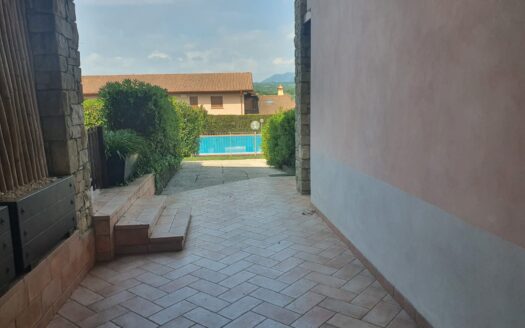 TRILOCALE IN RESIDENCE A MANERBA DEL GARDA!
